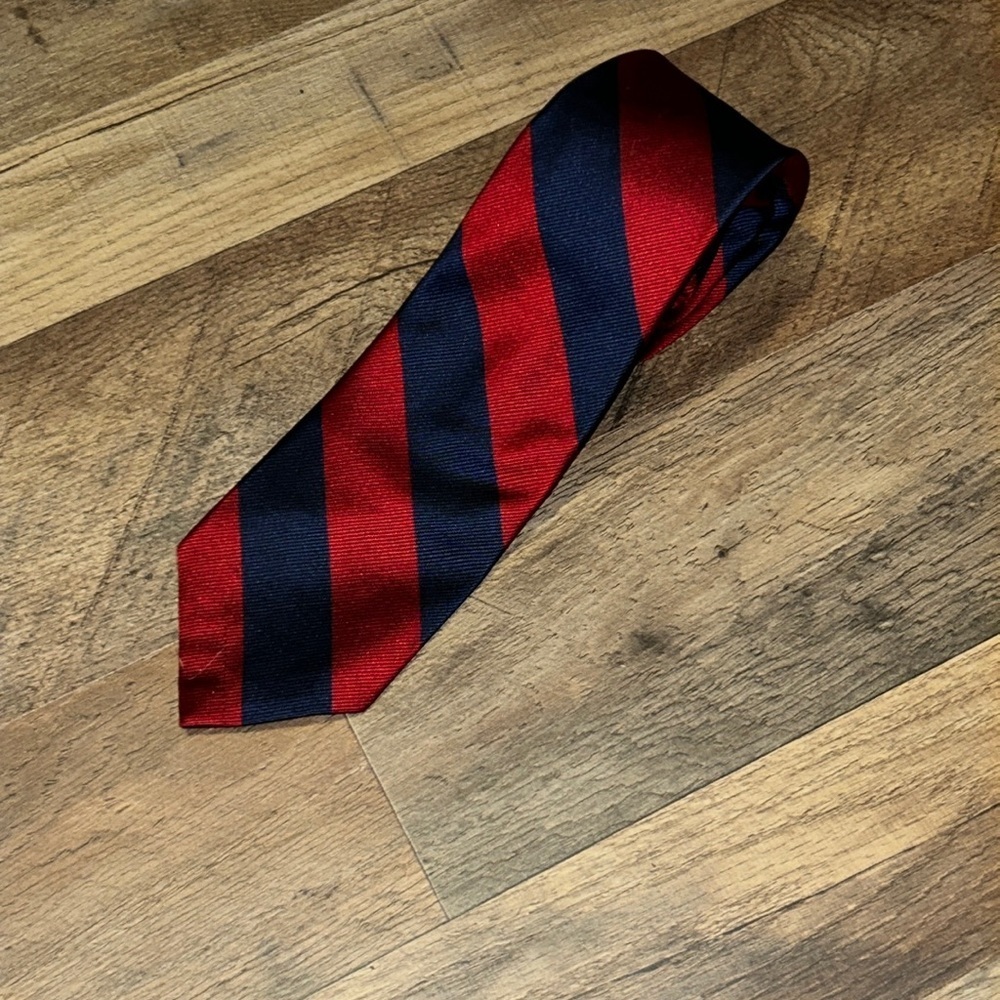 Resilio Striped Tie Red and Blue